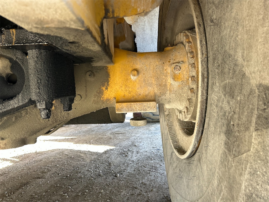 Wiellader CATERPILLAR 980K