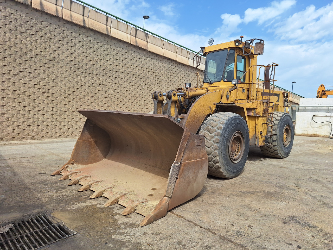 Wiellader CATERPILLAR 980 C