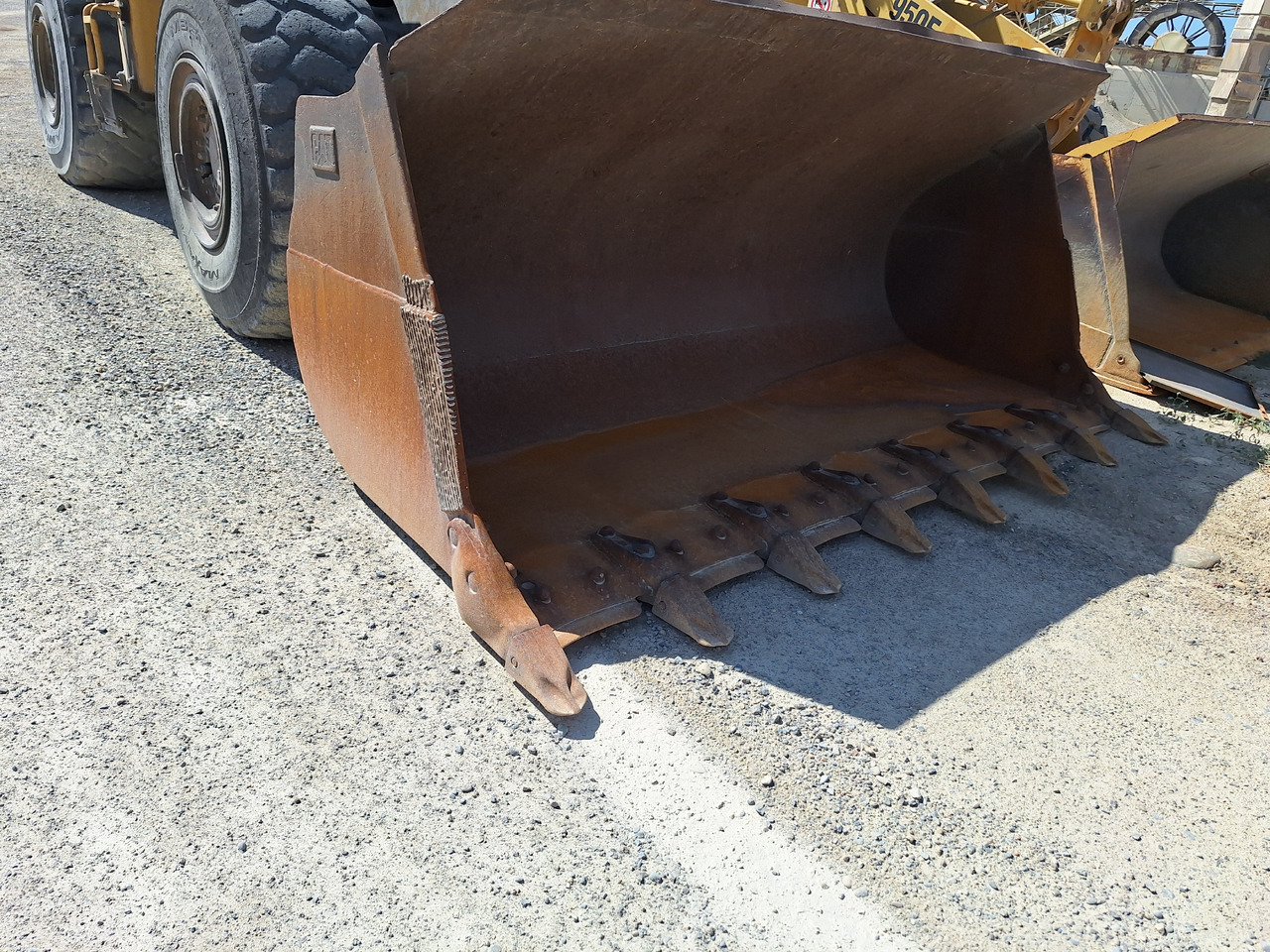 Wiellader CATERPILLAR 980 C