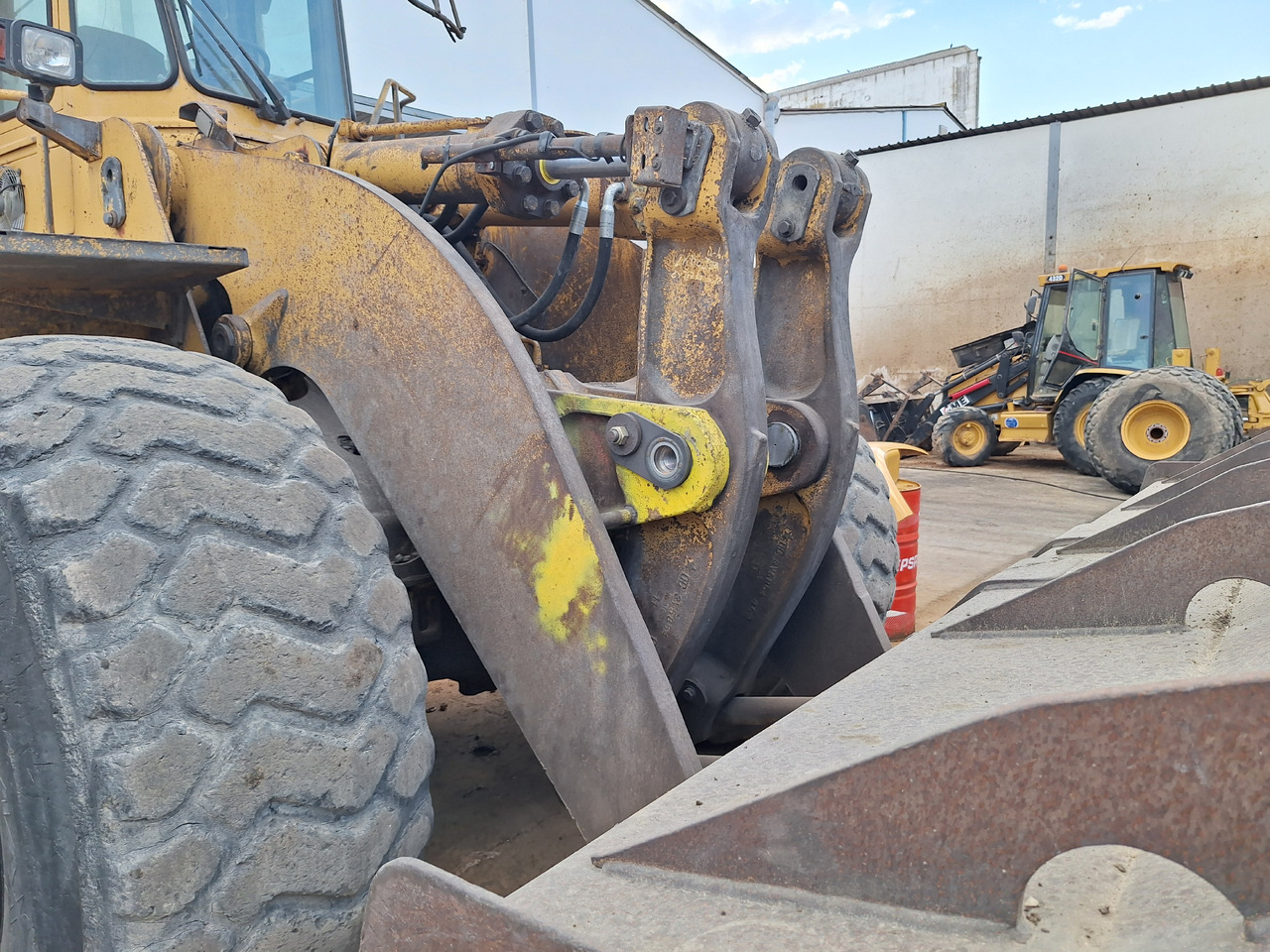 Wiellader CATERPILLAR 980 C