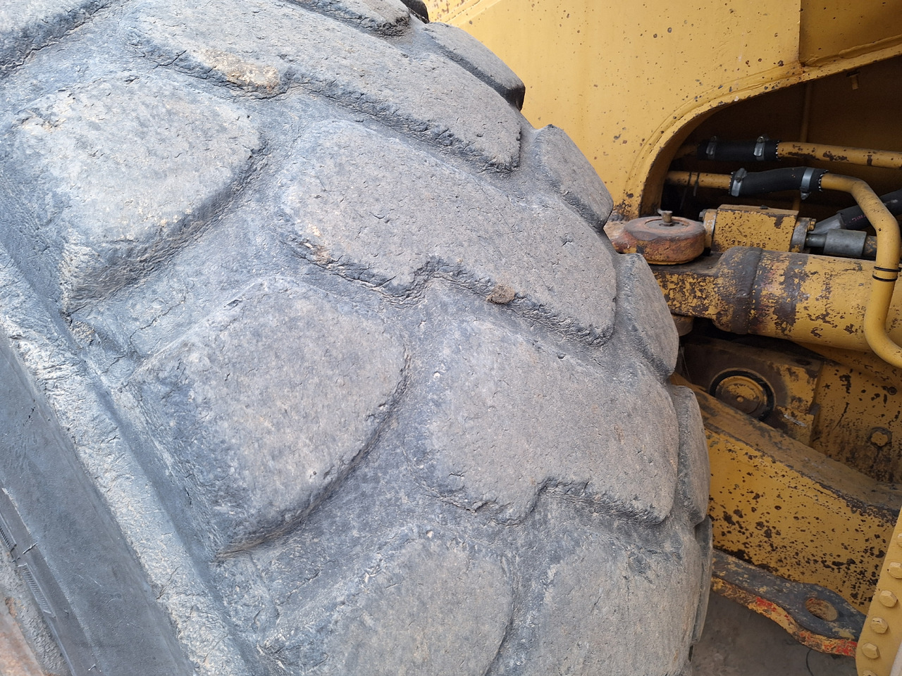 Wiellader CATERPILLAR 980 C