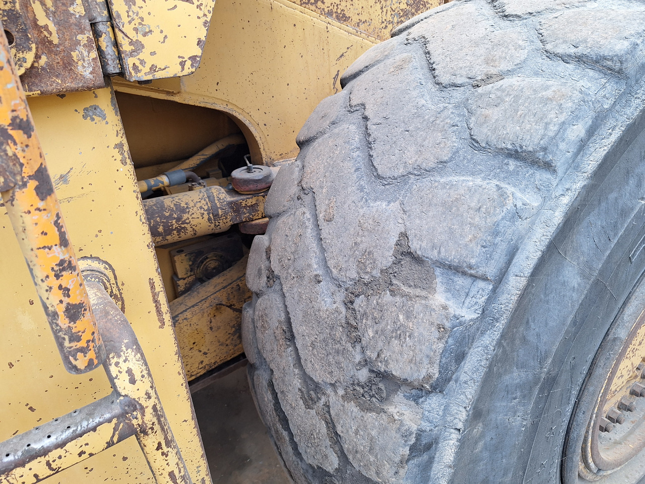 Wiellader CATERPILLAR 980 C