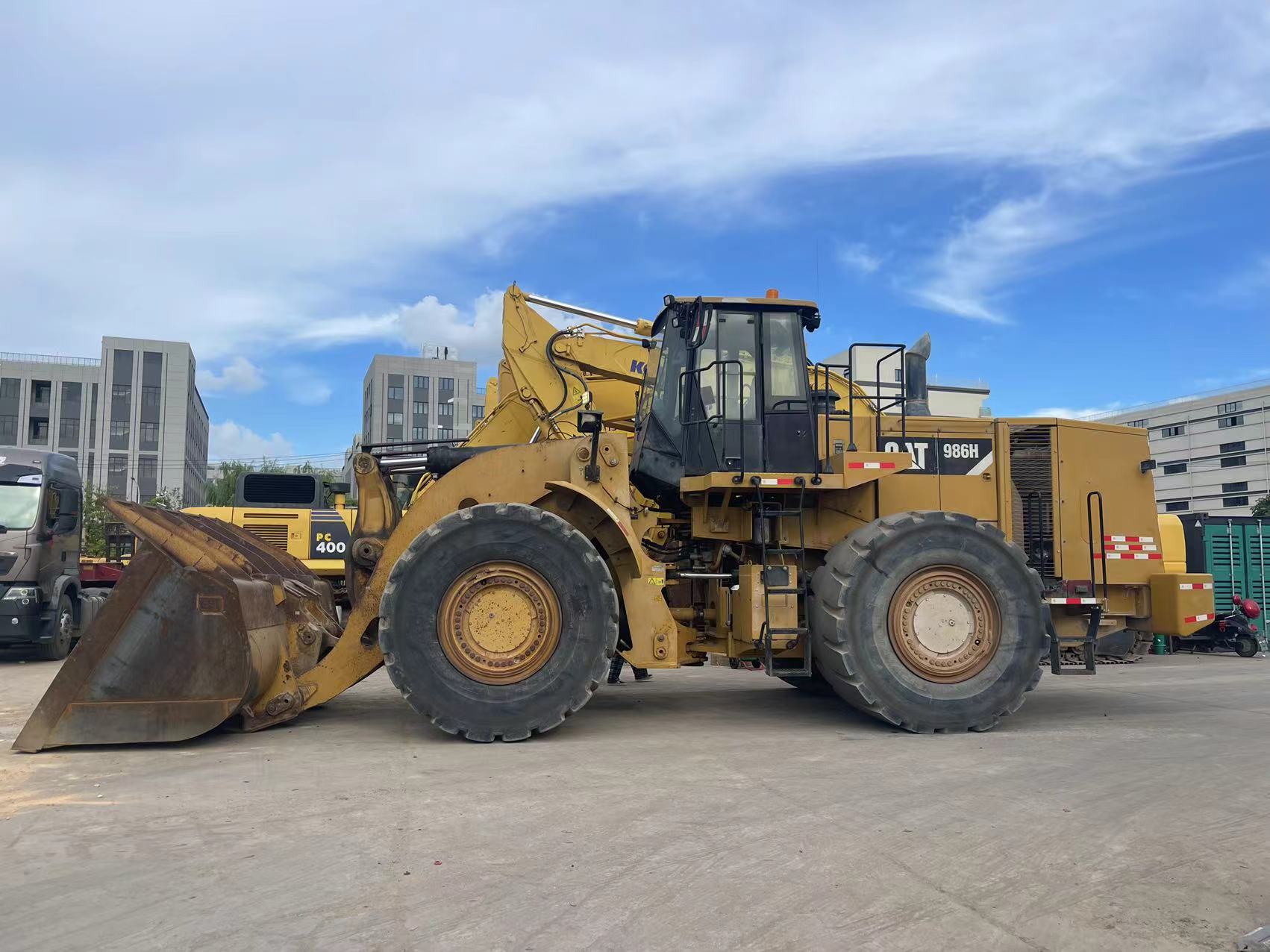 Wiellader CATERPILLAR 986H