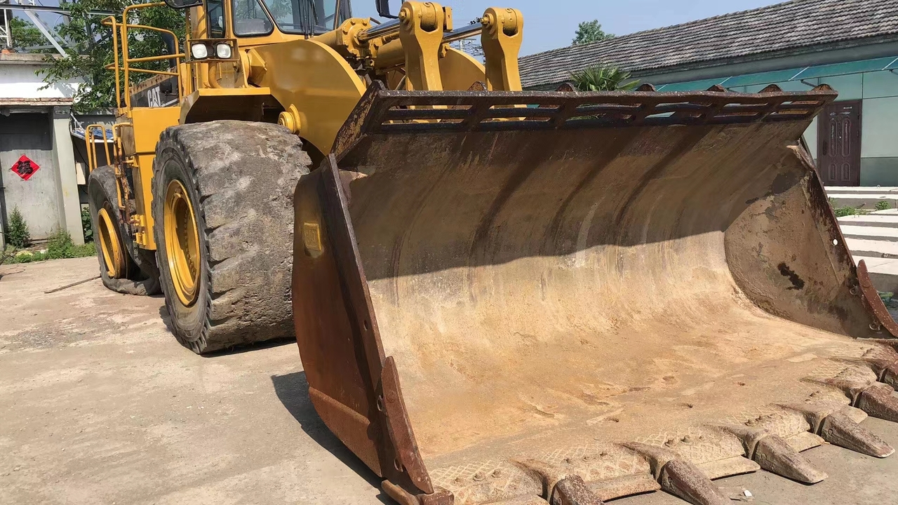 Wiellader CATERPILLAR 988B