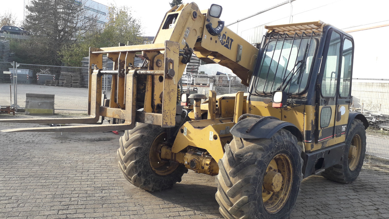 Wiellader CATERPILLAR TH62