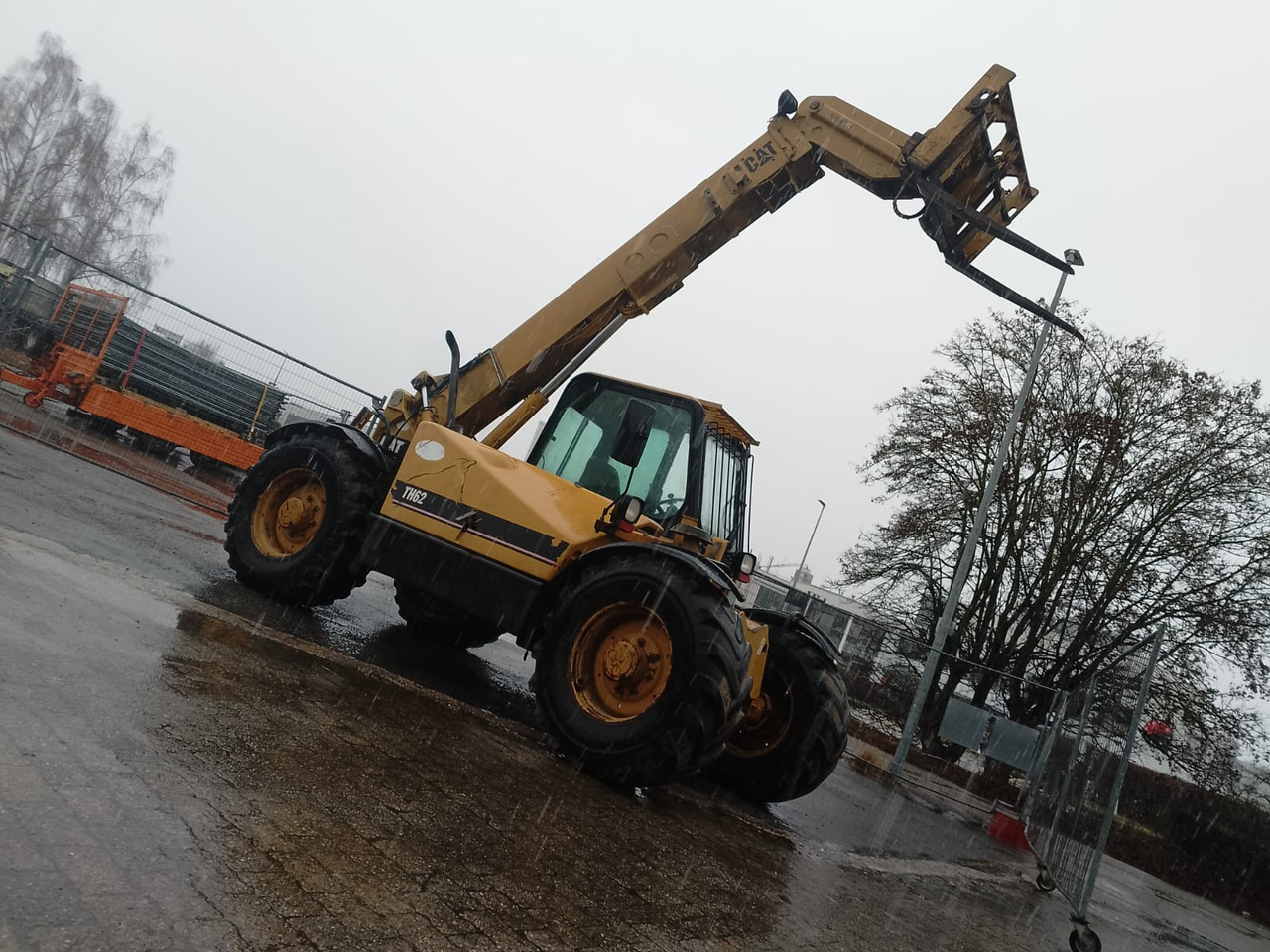 Wiellader CATERPILLAR TH62