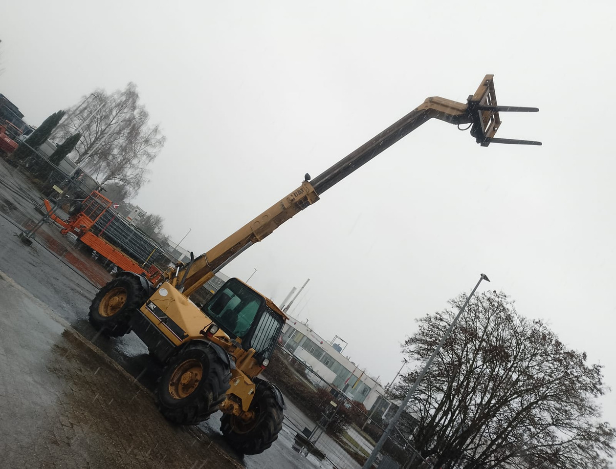 Wiellader CATERPILLAR TH62