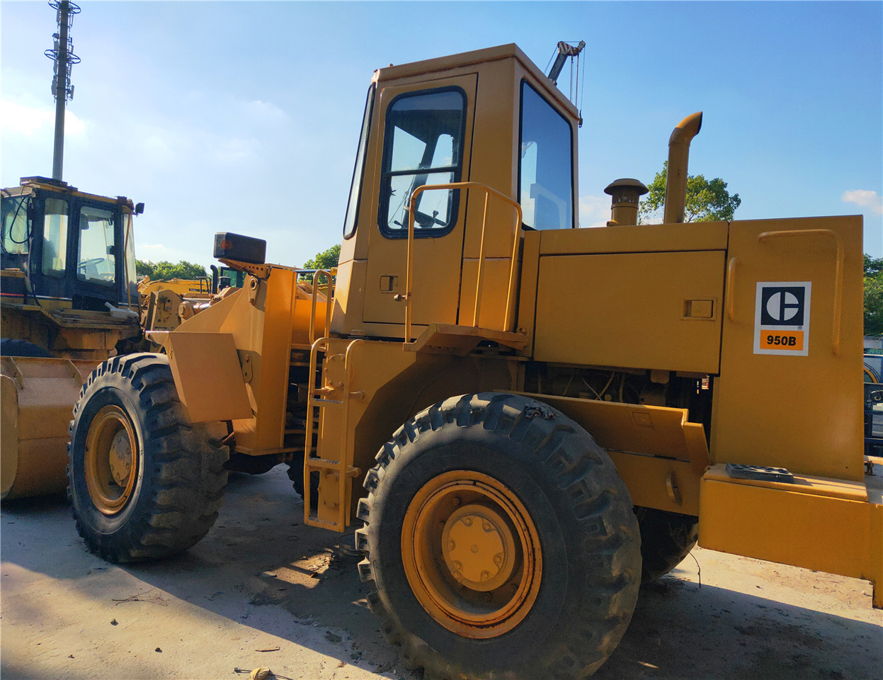 Wiellader CATERPILLAR Wheel Loader 950B Click Here for Discount