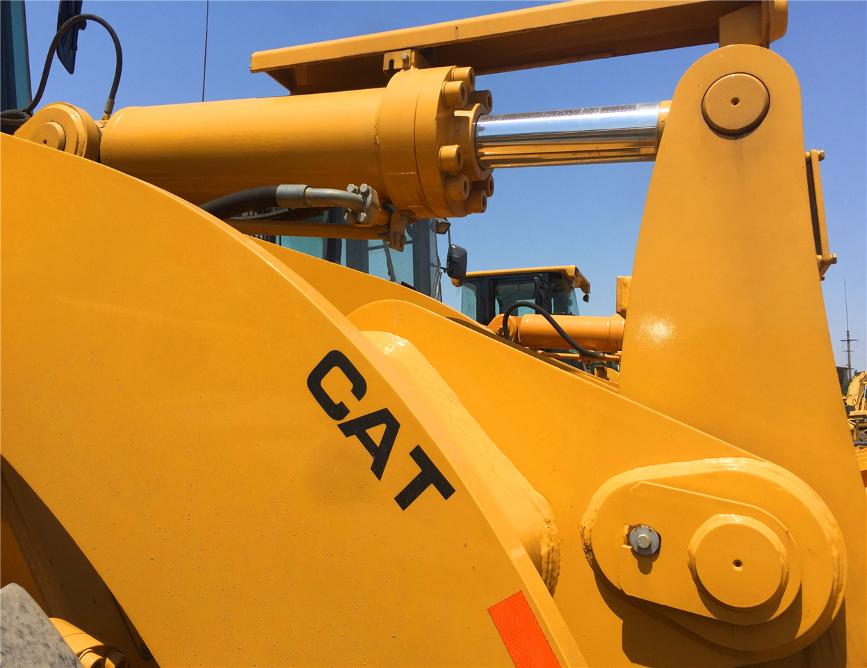 Wiellader CATERPILLAR Wheel Loader 966H Click Here for Discount