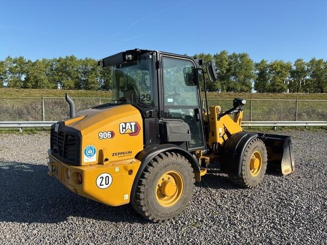 Wiellader CAT 906