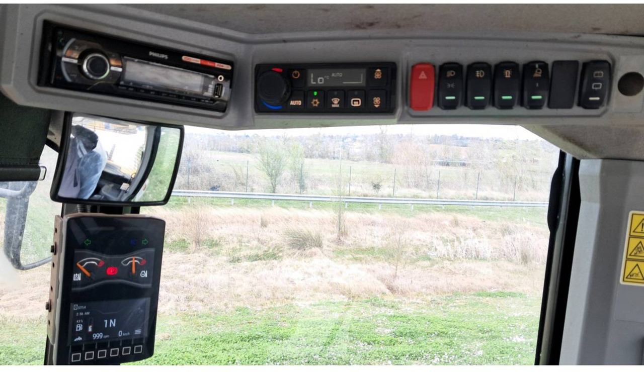 Wiellader CAT 906