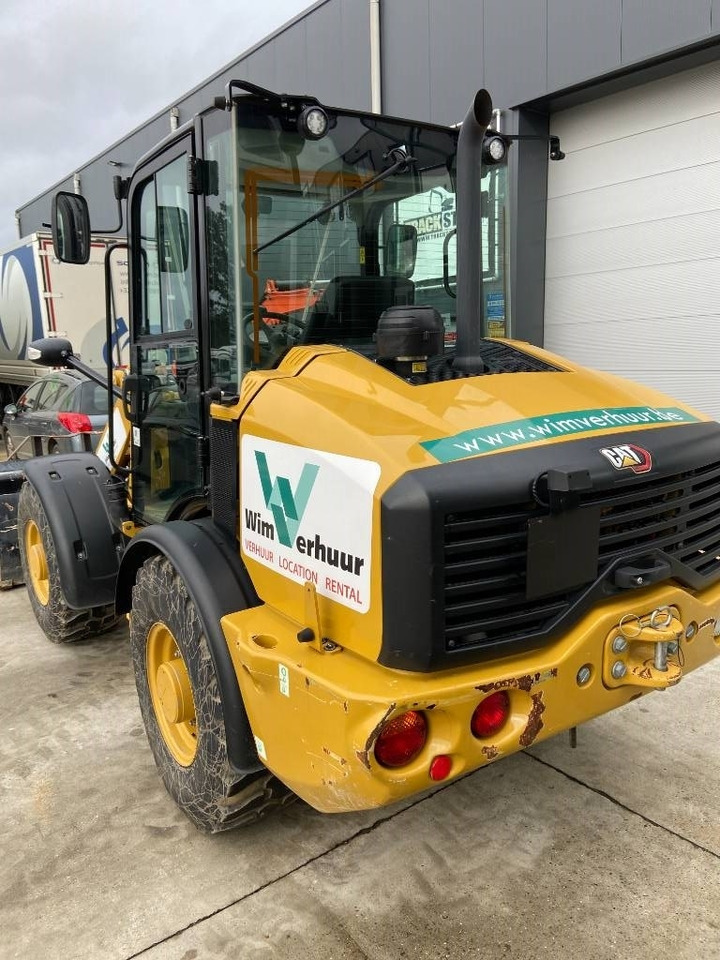 Wiellader CAT 906