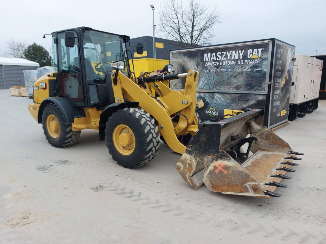 Wiellader CAT 906M