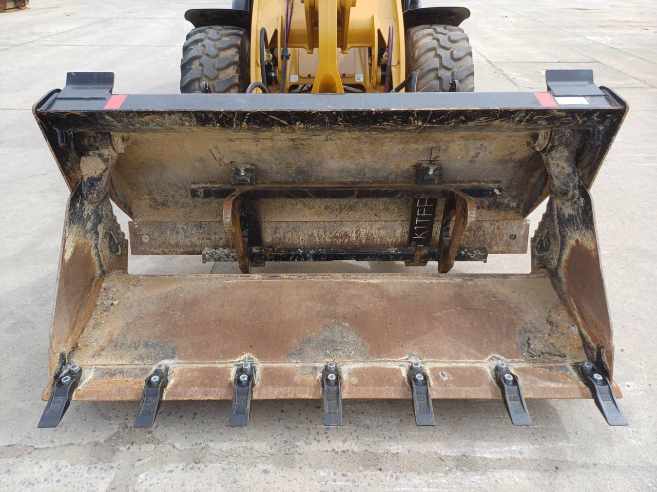 Wiellader CAT 906 M