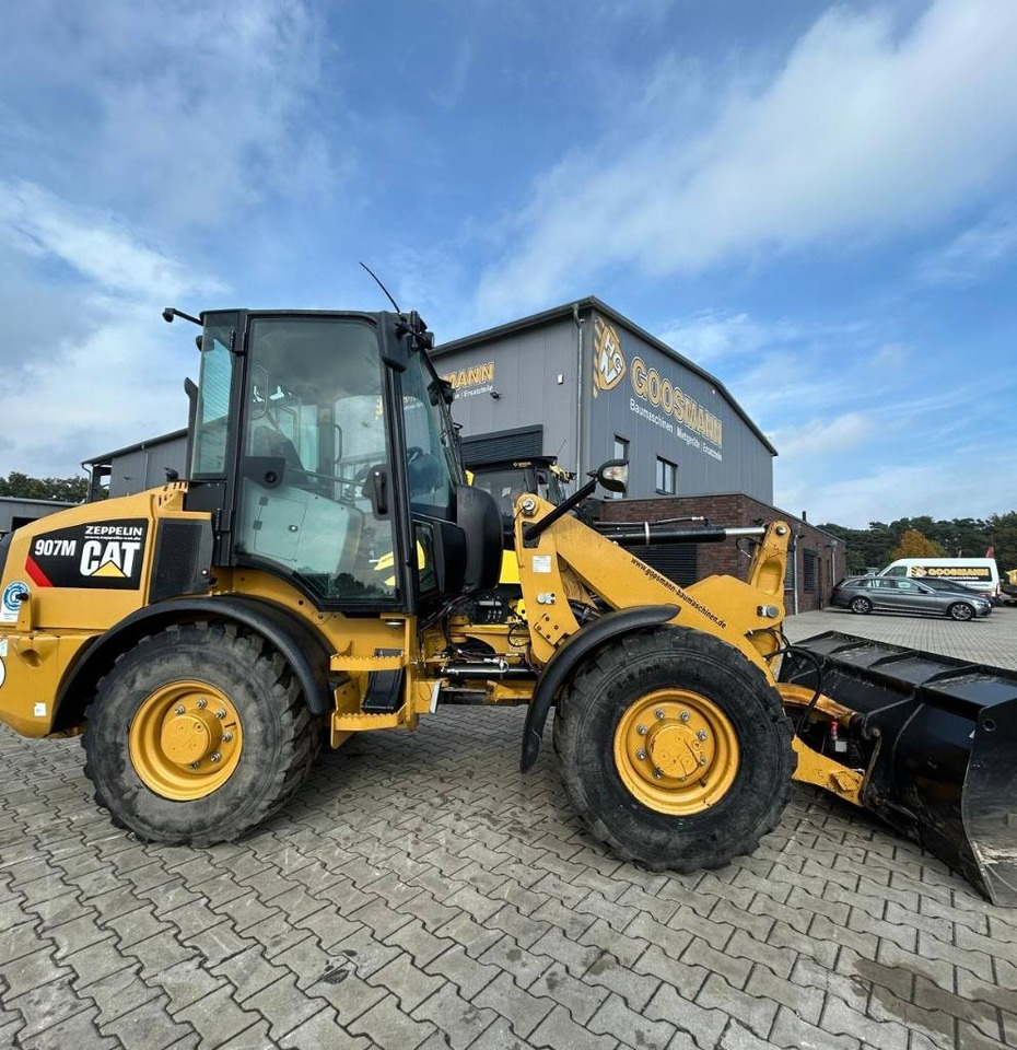 Wiellader CAT 907 M