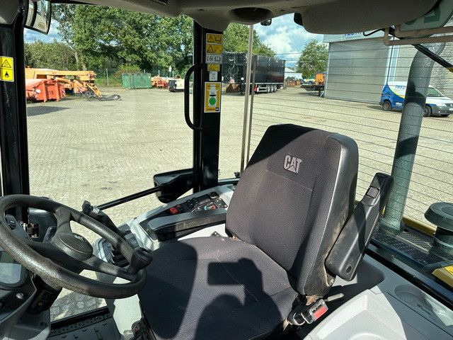 Wiellader CAT 907 M 4x4, 4+1 Schaufel, Palettengabel, S.W.S