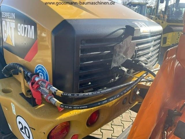 Wiellader CAT 907 M mit Winterpaket