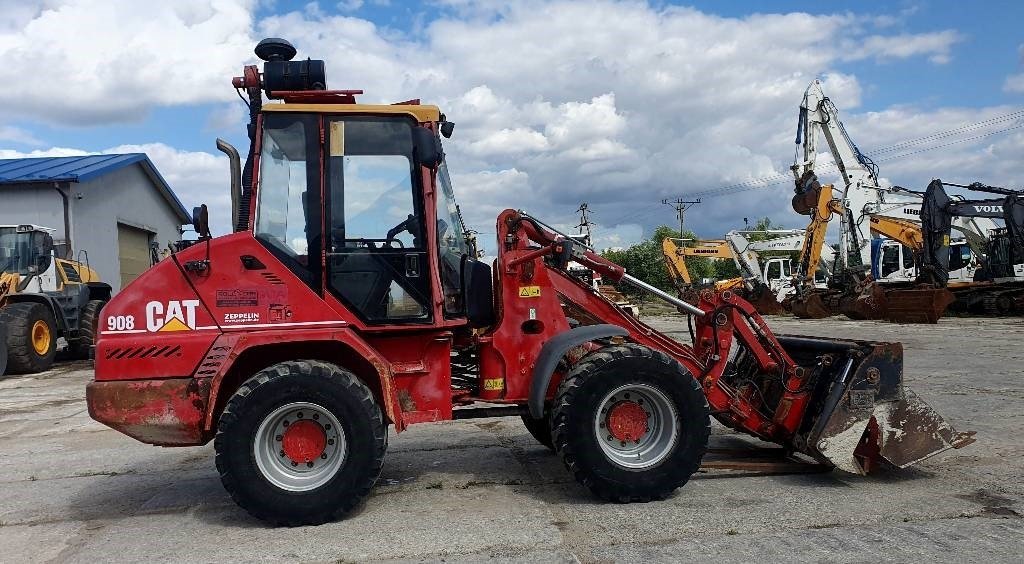 Wiellader CAT 908