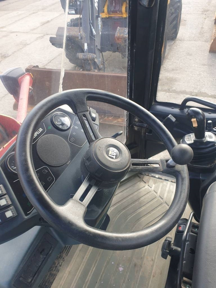Wiellader CAT 908