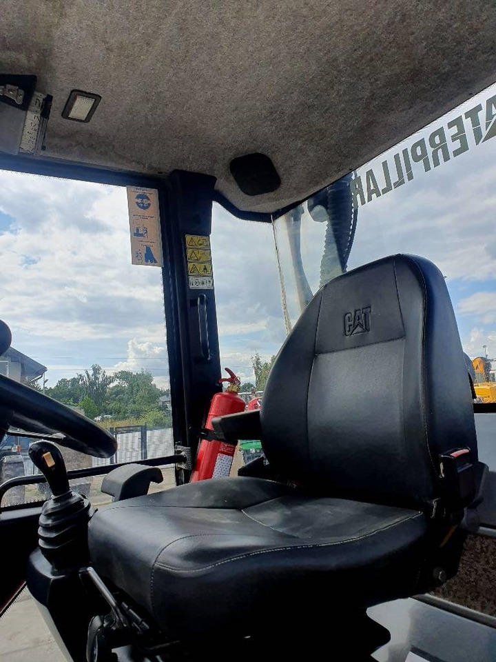 Wiellader CAT 908