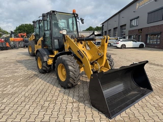 Wiellader CAT 908