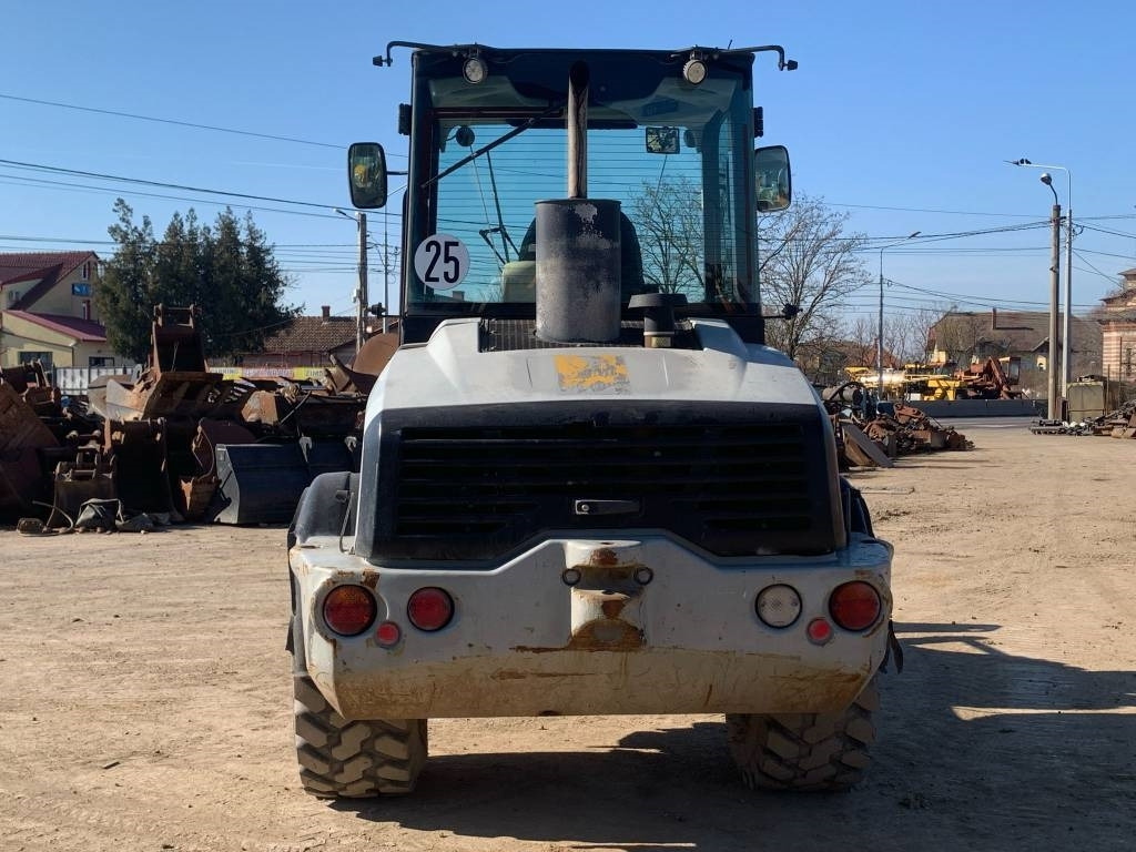 Wiellader CAT 908H