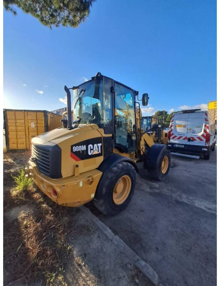 Wiellader CAT 908M