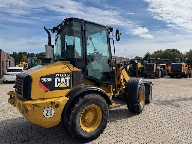 Wiellader CAT 908 H