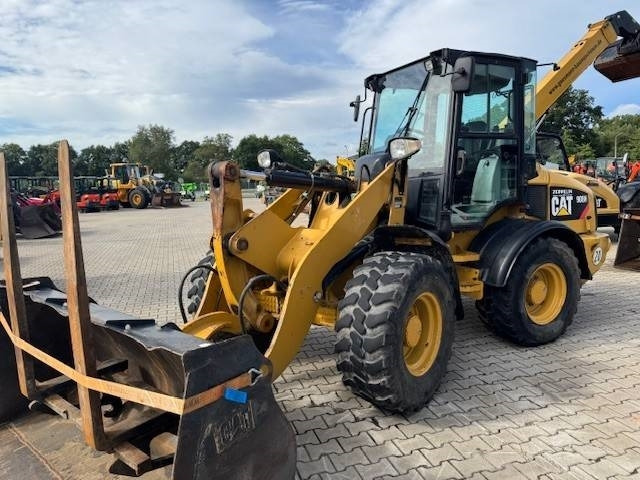 Wiellader CAT 908 H