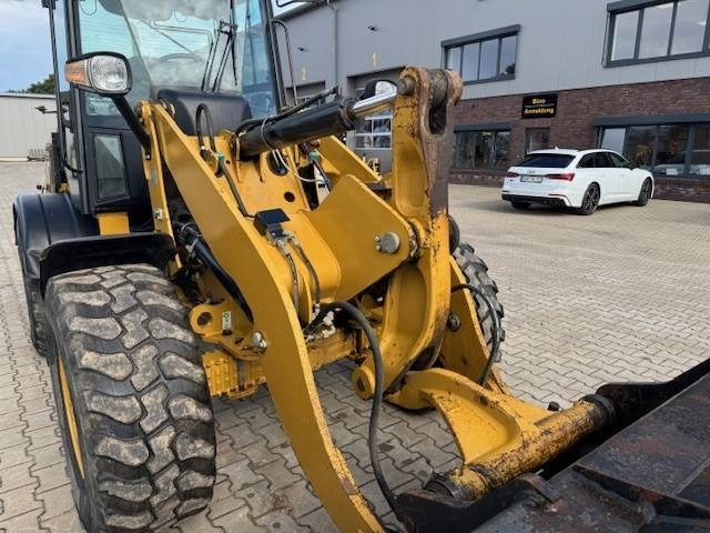 Wiellader CAT 908 H