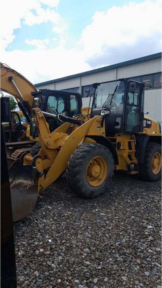 Wiellader CAT 918M
