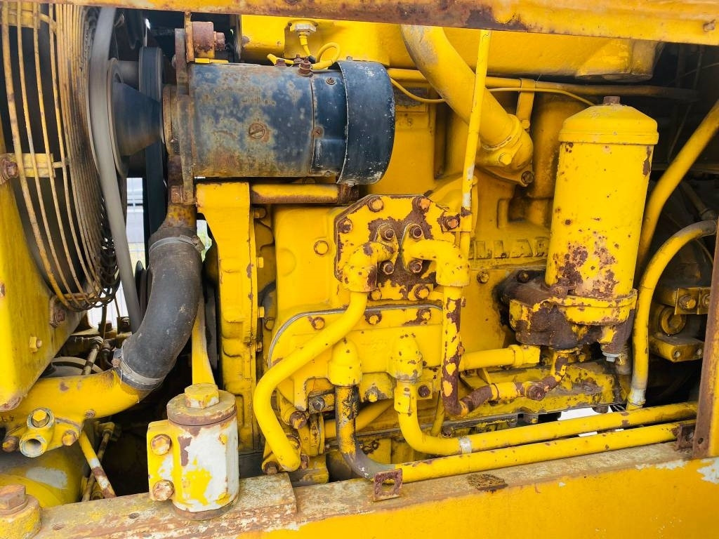 Wiellader CAT 922 B