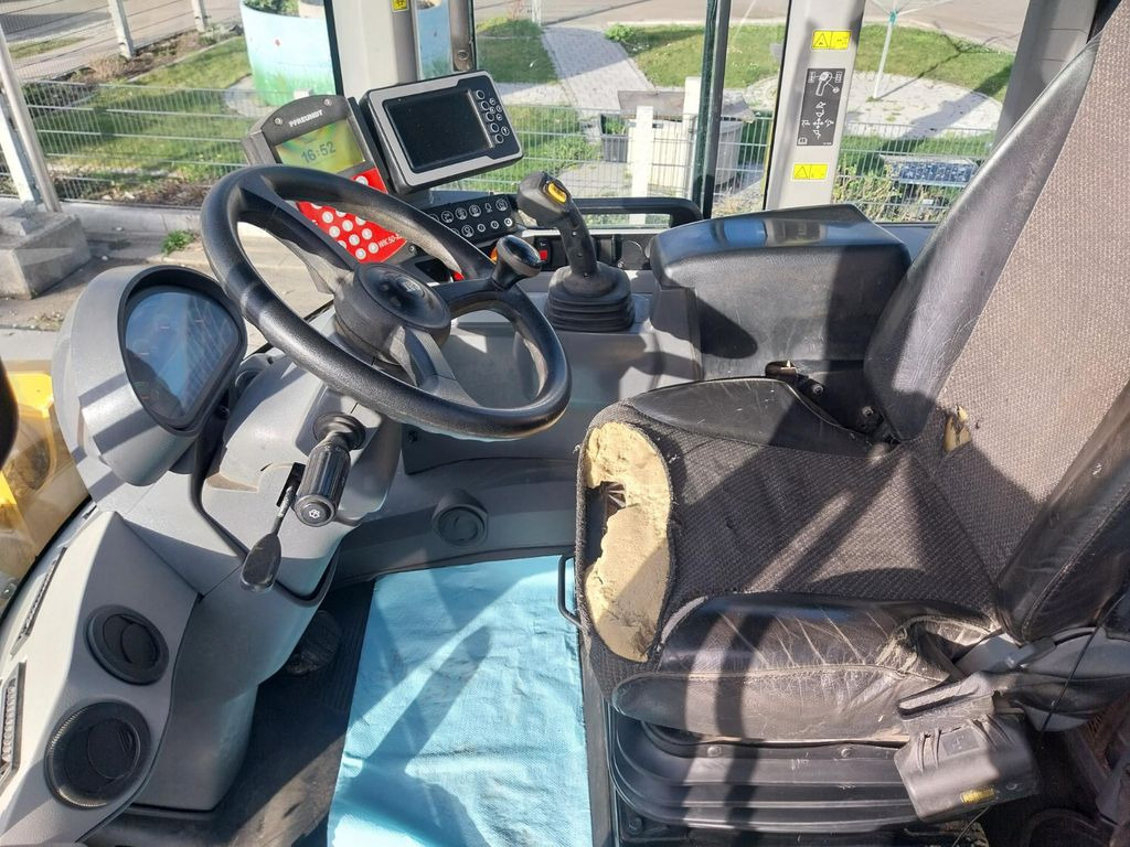 Wiellader CAT 926M