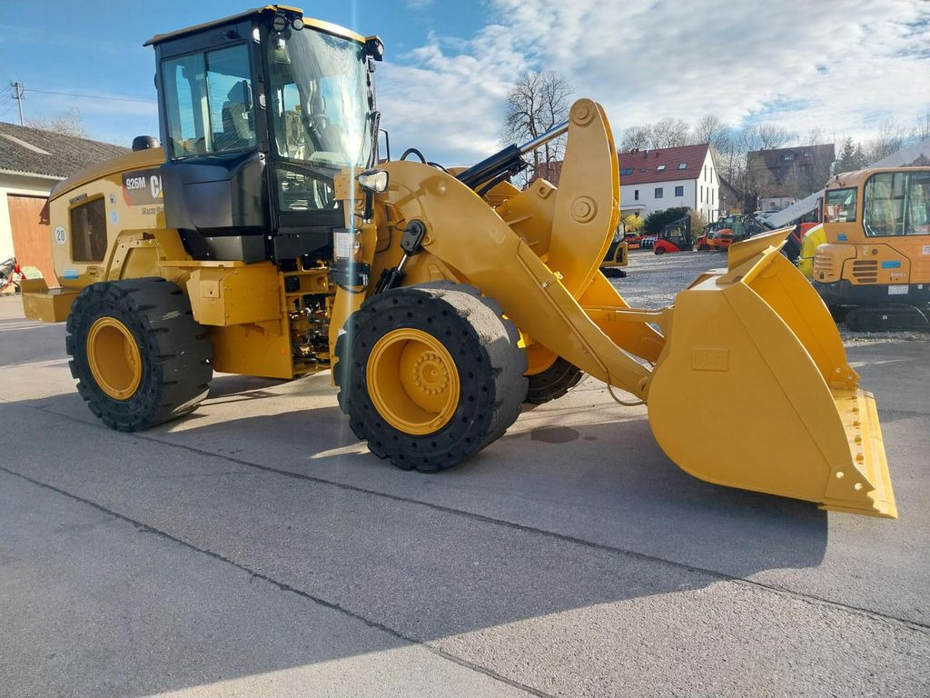 Wiellader CAT 926M