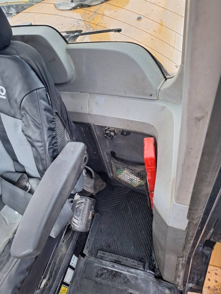 Wiellader CAT 926 M Perjantaitarjous!