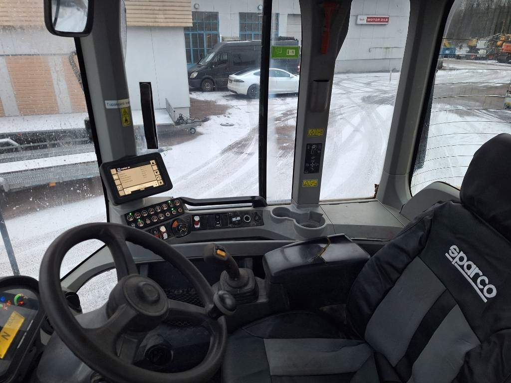 Wiellader CAT 926 M Perjantaitarjous!