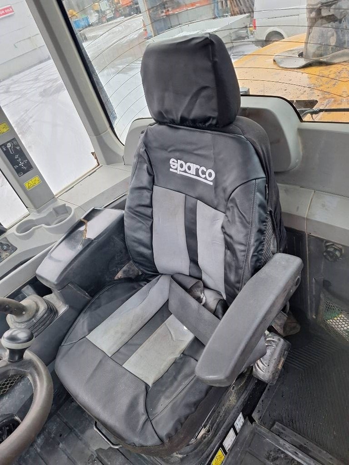 Wiellader CAT 926 M Perjantaitarjous!