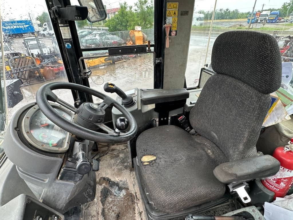 Wiellader CAT 936H