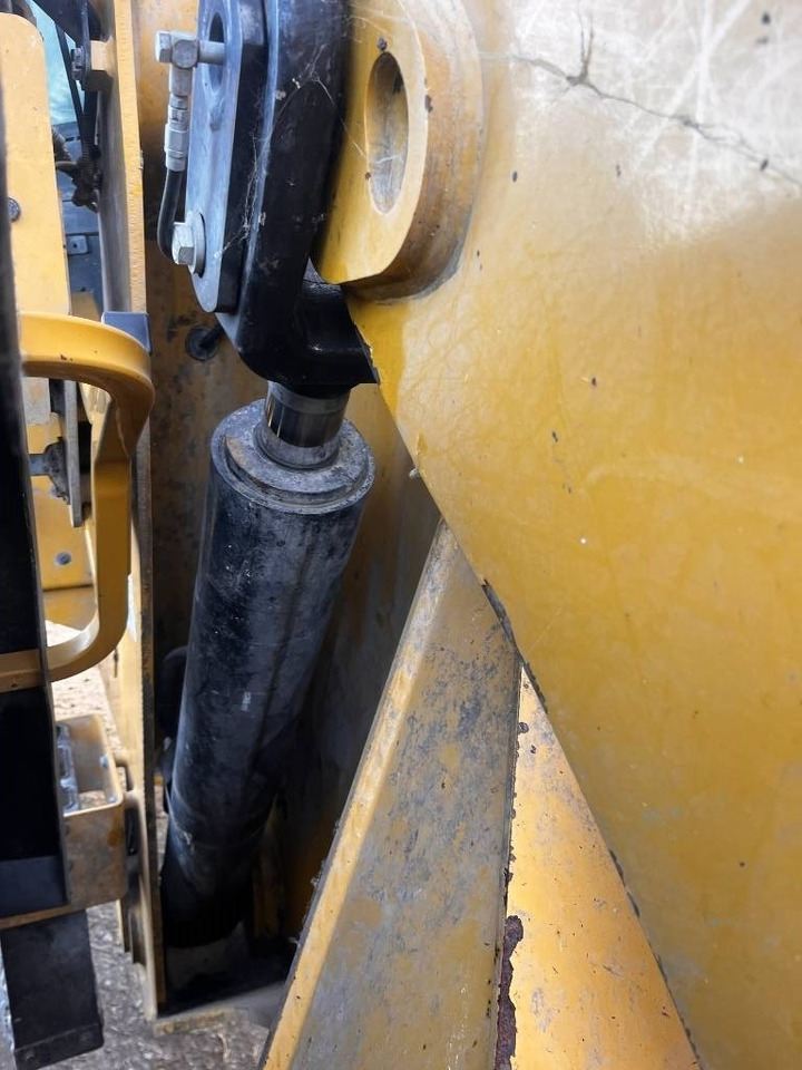 Wiellader CAT 938M