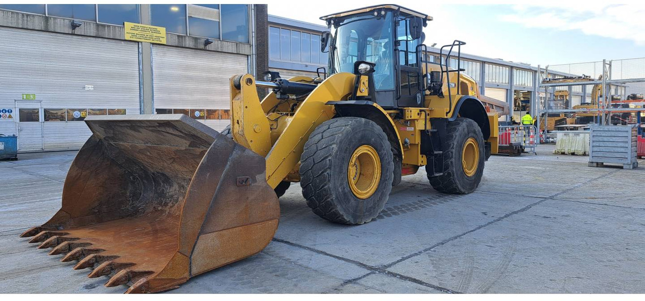 Wiellader CAT 962M