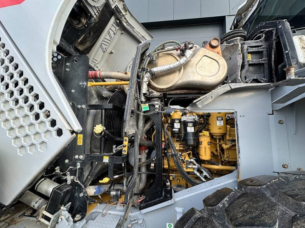 Wiellader CAT 962 M (NEW REMAN ENGINE)