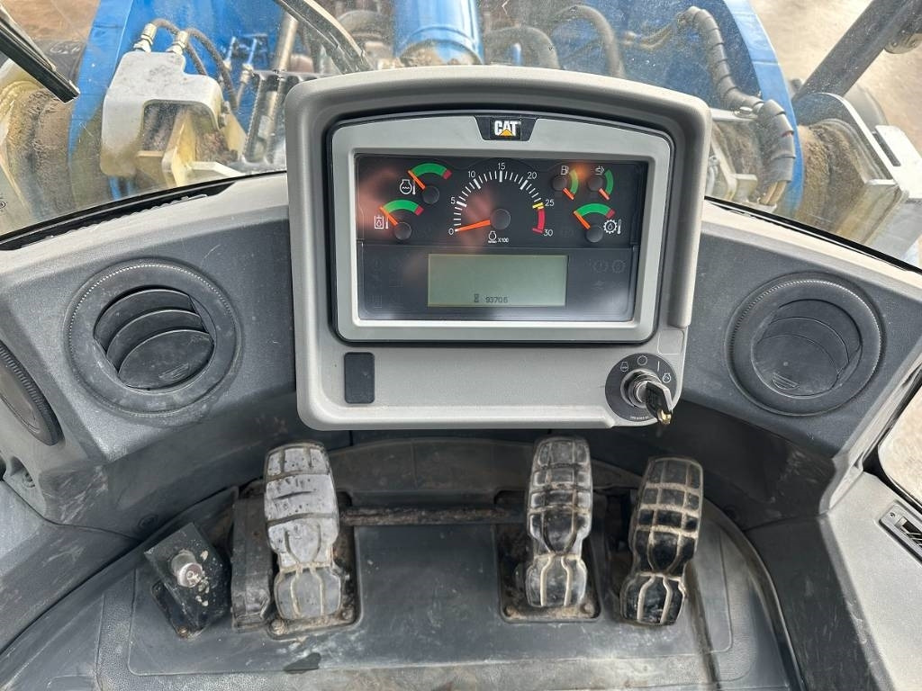 Wiellader CAT 962 M (NEW REMAN ENGINE)