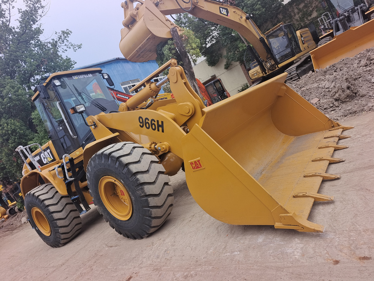 Wiellader CAT 966H