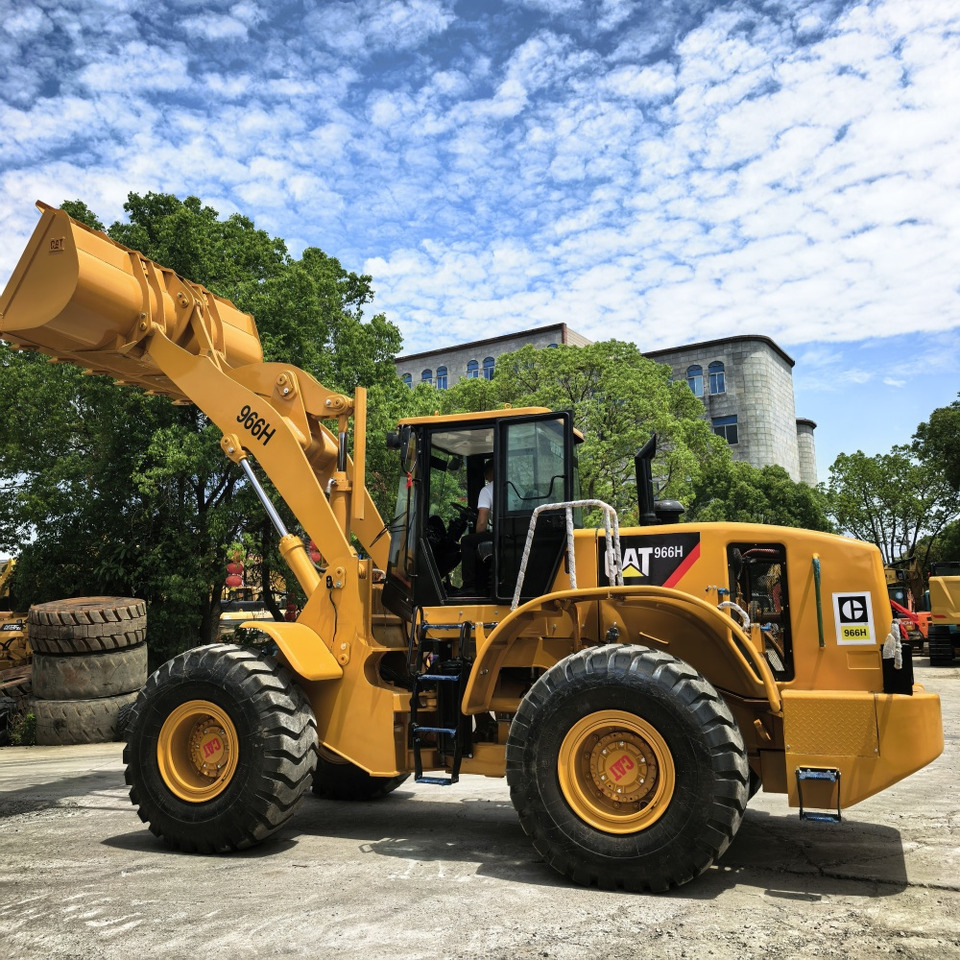 Wiellader CAT 966H