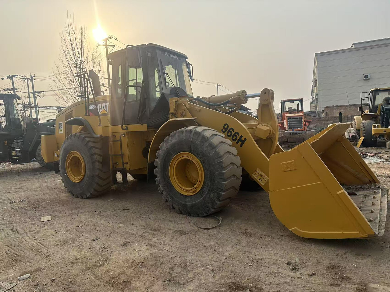 Wiellader CAT 966H