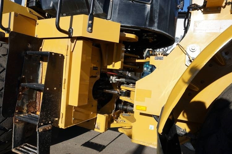 Wiellader CAT 966K
