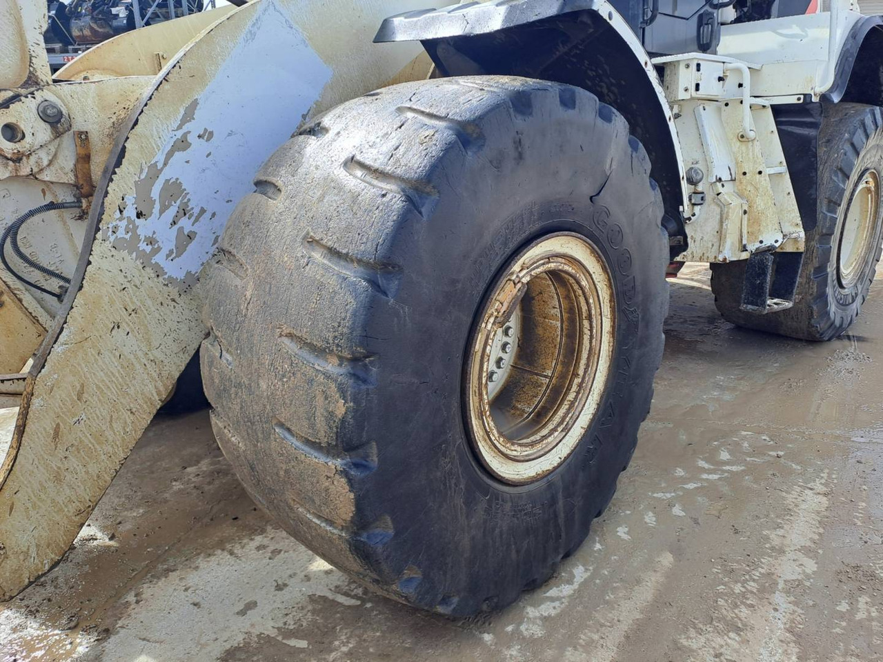 Wiellader CAT 966M