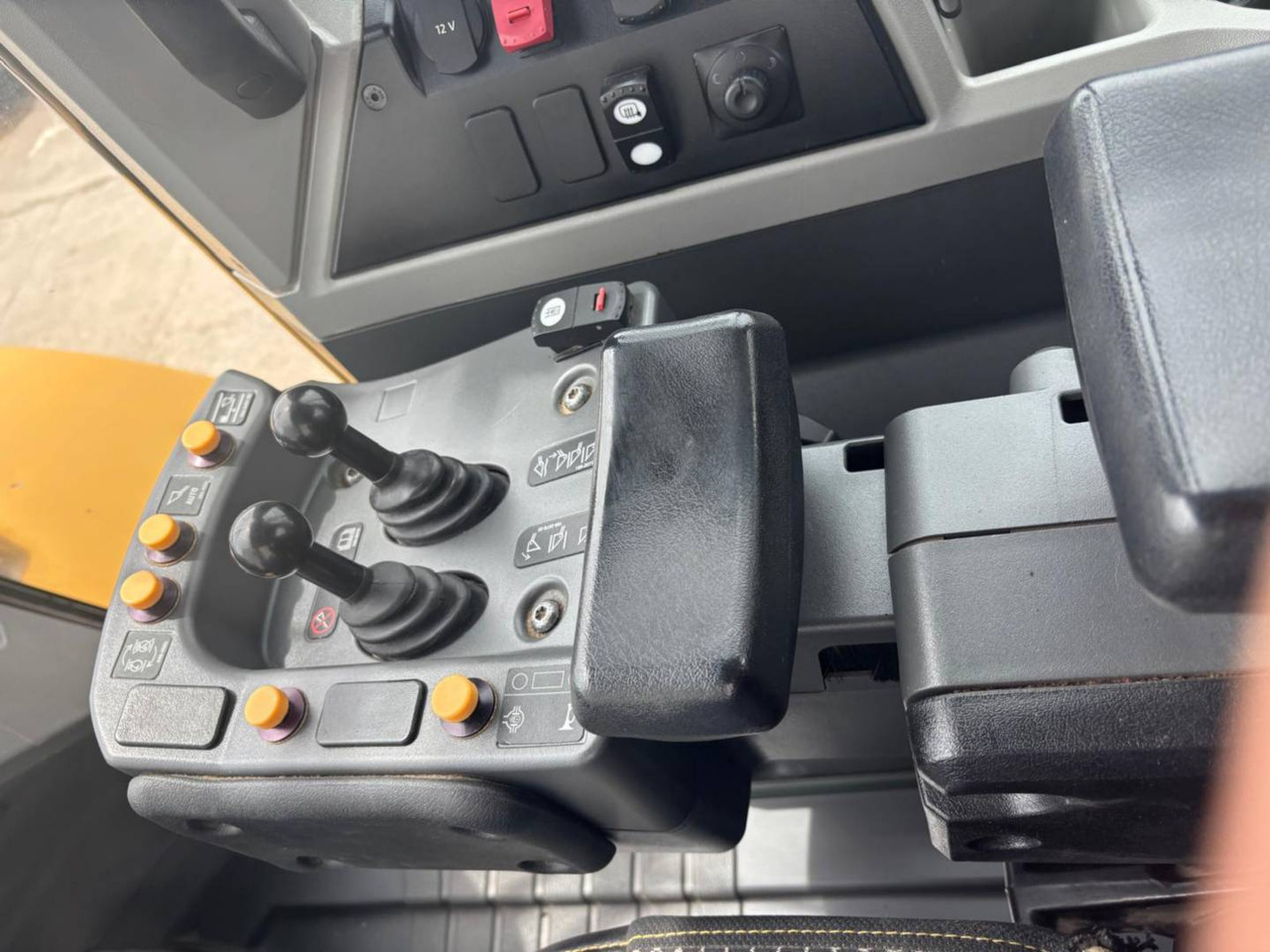 Wiellader CAT 966M XE