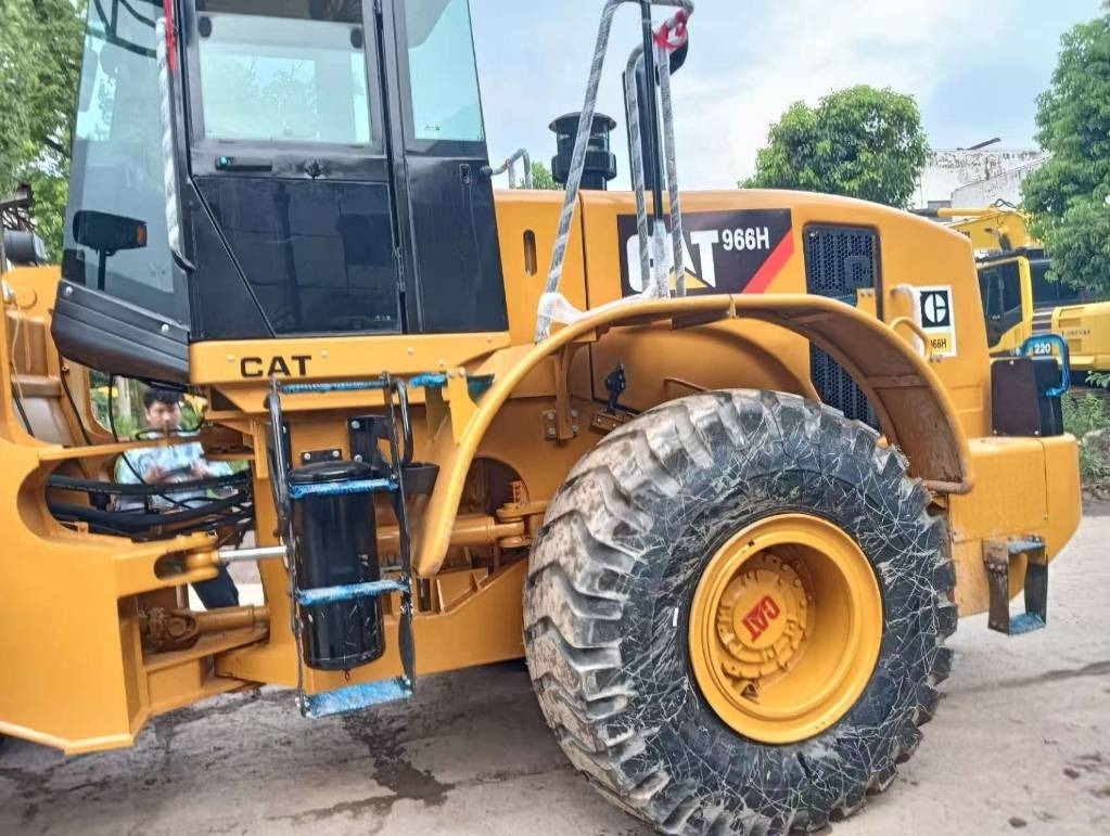 Wiellader CAT 966 H