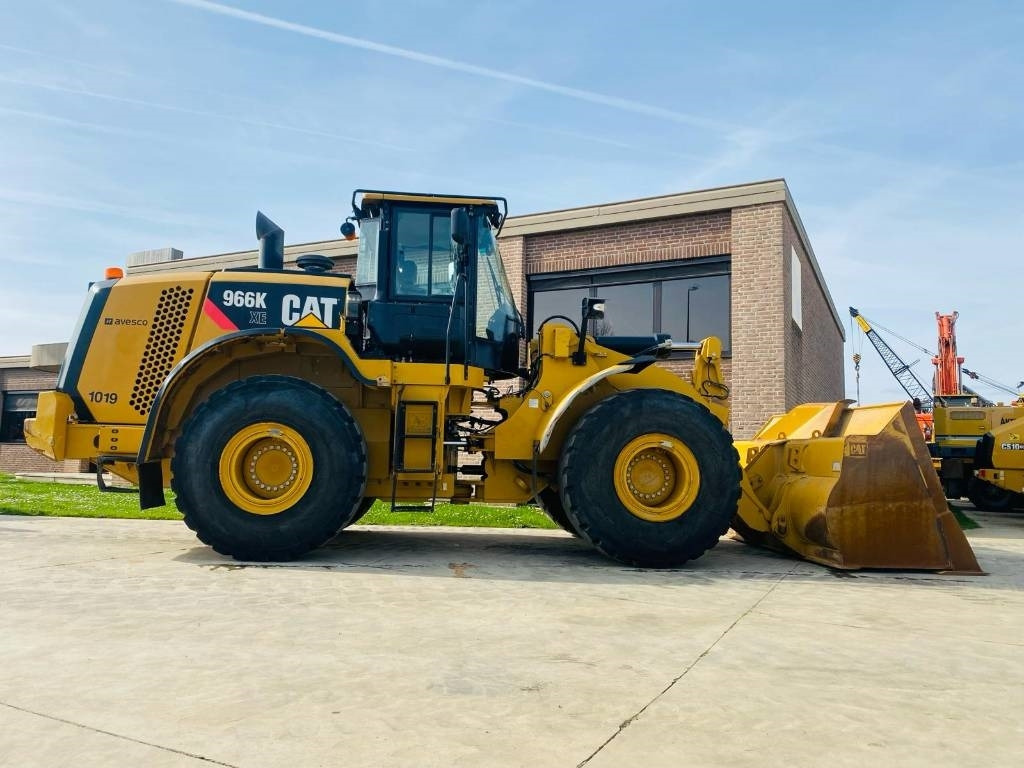 Wiellader CAT 966k xe